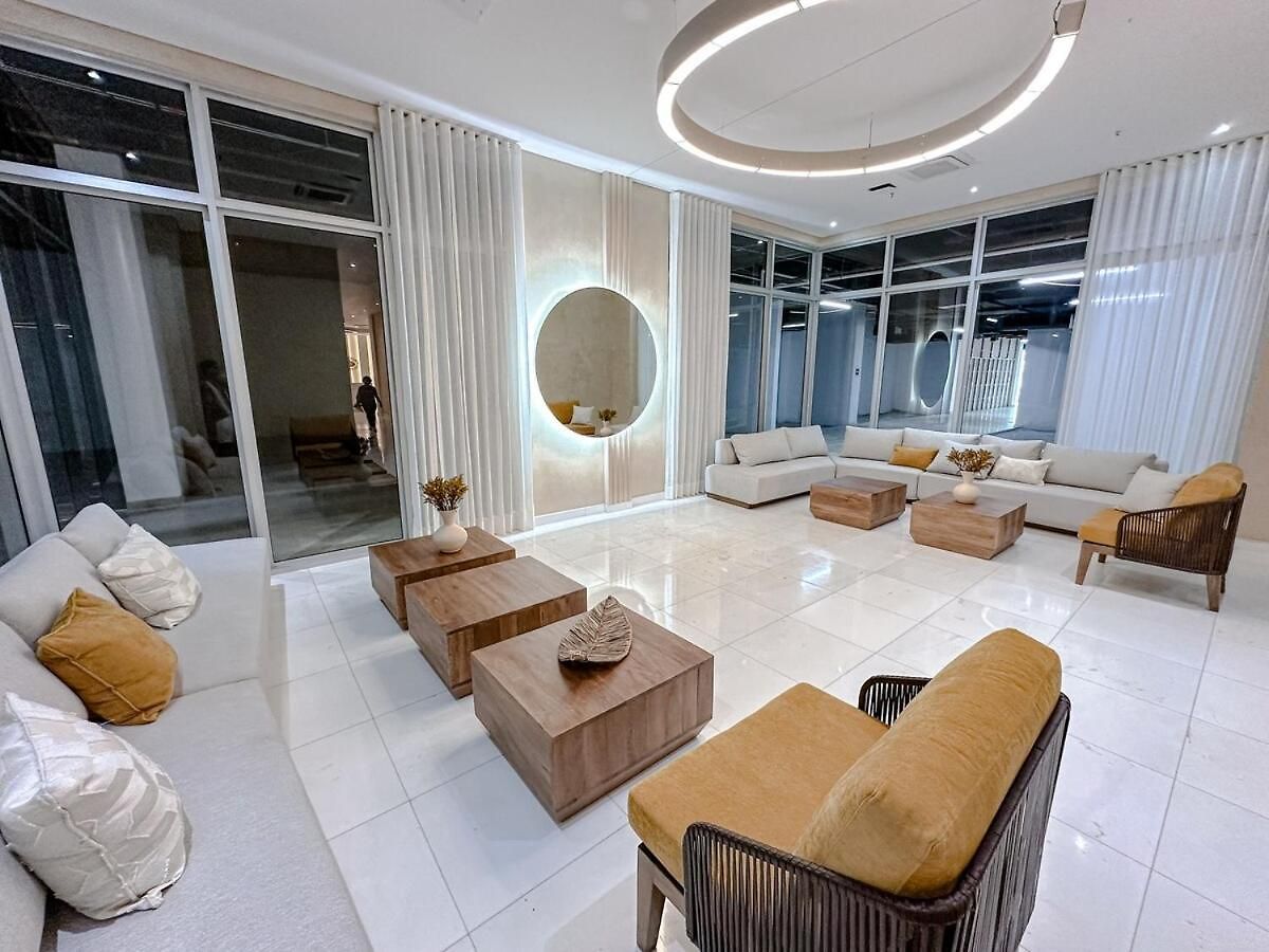 Apartamento 1 Vista Al Mar Cerca Al Centro En Crespo *